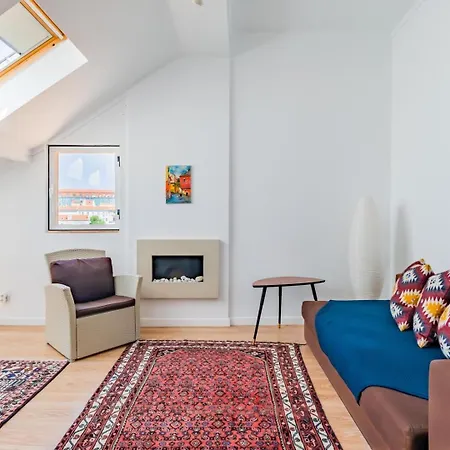 Costa Do Castelo Sky Views Апартаменти