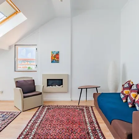 Costa Do Castelo Sky Views Lisbona